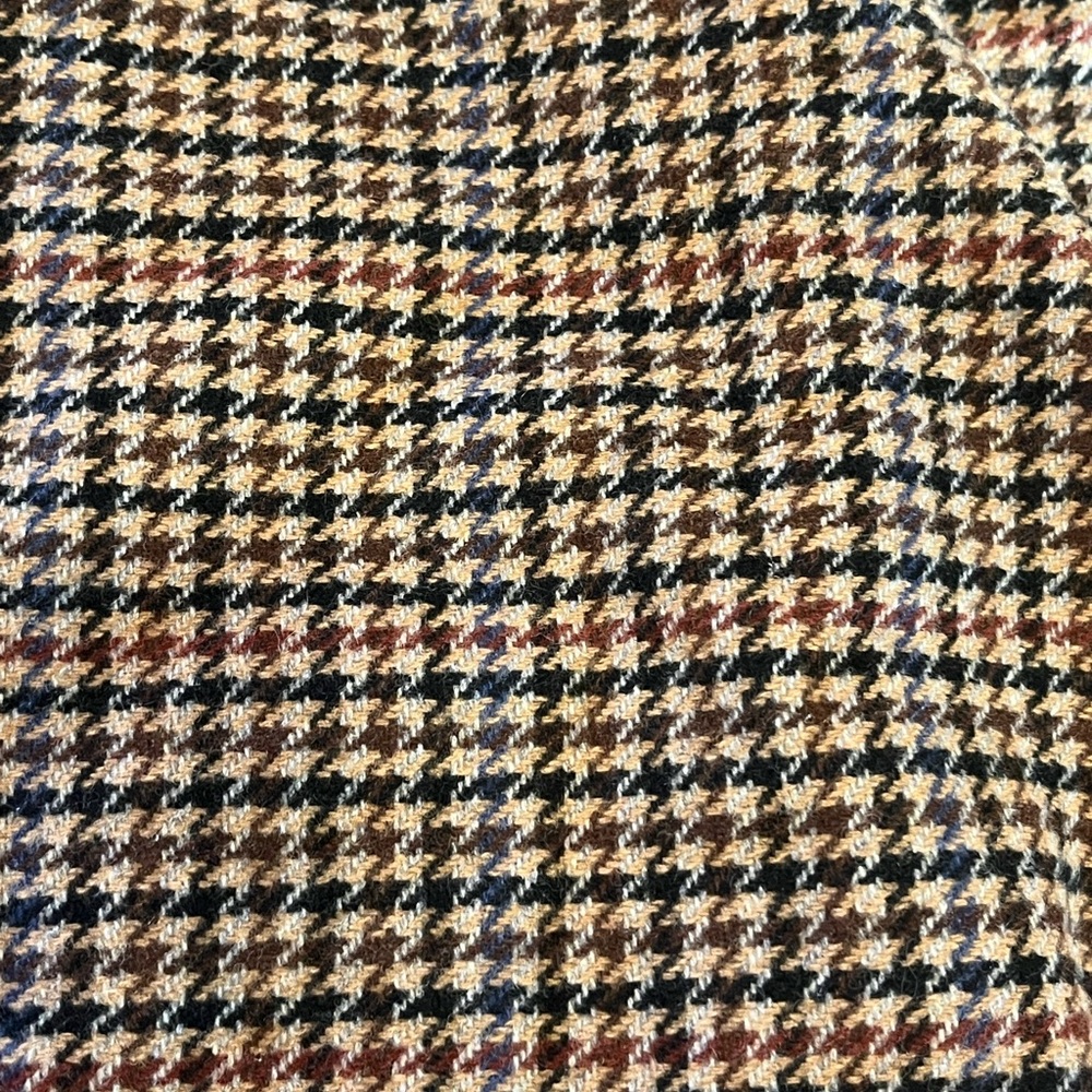 J Crew Wool-blend mini skirt in houndstooth - Picture 7 of 8